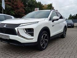 Weiß Gebraucht 2022 Mitsubishi Eclipse Cross Basis SUV | 17.990 € (Guter Preis)