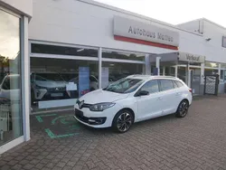 Weiß Gebraucht 2015 Renault Mégane GrandTour Bose Edition Kombi | 9.490 € (Teuer)