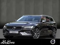 Grau Gebraucht 2024 Volvo V60 Plus Kombi | 44.460 € (Fairer Preis)