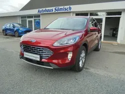 Lucidrotmetallic Gebraucht 2020 Ford Kuga Titanium SUV | 19.880 € (Fairer Preis)