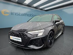 Schwarz Gebraucht 2024 Audi RS3 Sportback Kleinwagen | 66.049 € (Teuer)