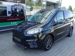 Agate black Gebraucht 2020 Ford Tourneo Courier Sport Van / Kleinbus | 15.800 € (Fairer Preis)