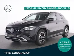 Metalliclack kosmosschwarz Gebraucht 2024 Mercedes GLA180 Progressive SUV | 35.685 € (Fairer Preis)