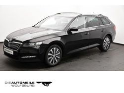Schwarzmagic perleffekt (metallic) Gebraucht 2022 Skoda Superb Ambition Kombi | 25.690 € (Guter Preis)