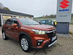 Canyon braun pearl Gebraucht 2024 Suzuki SX4 S-Cross Comfort+ SUV | 27.790 € (Fairer Preis)