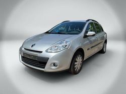 Silber Gebraucht 2010 Renault Clio GrandTour Dynamique Kombi | 2.900 €