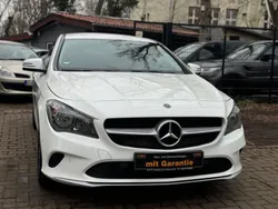 Weiß Gebraucht 2018 Mercedes CLA200 Shooting Brake Kombi | 15.999 € (Guter Preis)