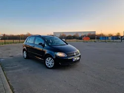Schwarz Gebraucht 2009 VW Golf Plus Cross Van / Kleinbus | 4.500 € (Fairer Preis)