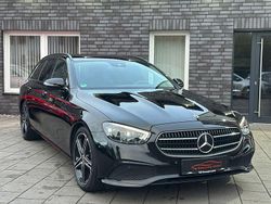 Schwarz Gebraucht 2021 Mercedes E220 Avantgarde Limousine | 35.799 € (Etwas zu teuer)