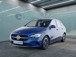 Blau Gebraucht 2024 Mercedes B250 Van / Kleinbus | 38.005 € (Etwas zu teuer)