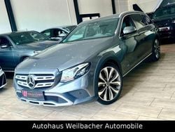 Grau Gebraucht 2019 Mercedes E400 Limousine | 33.490 € (Fairer Preis)