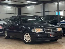 Schwarz Gebraucht 1999 Mercedes C200 Elegance Limousine | 5.890 € (Etwas zu teuer)