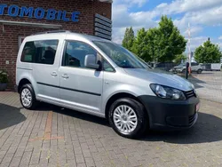 Reflexsilber metallic (metallic) Gebraucht 2013 VW Caddy Trendline Van / Kleinbus | 6.949 € (Fairer Preis)