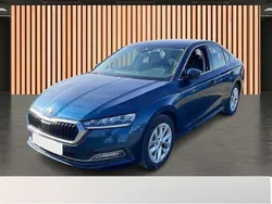 Blau lava blau Gebraucht 2023 Skoda Octavia Selection | 26.890 € (Guter Preis)