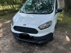 Schwarz Gebraucht 2015 Ford Transit Limousine | 6.500 €