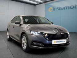 Grau Gebraucht 2022 Skoda Octavia Limousine | 25.199 € (Fairer Preis)