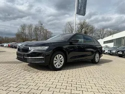 Schwarz magic perleffekt Neu 2024 Skoda Octavia Selection Kombi | 33.490 € (Guter Preis)