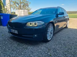 Schwarz Gebraucht 2011 BMW 520 Sport Line Kombi | 9.000 € (Fairer Preis)