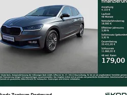 Grau Gebraucht 2024 Skoda Fabia Drive Limousine | 22.216 € (Fairer Preis)