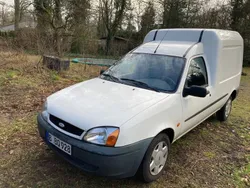 Weiß Gebraucht 2001 Ford Courier Van / Kleinbus | 1.600 € (Fairer Preis)