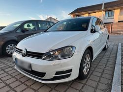 Weiß Gebraucht 2014 VW Golf Coupé | 7.200 € (Etwas zu teuer)