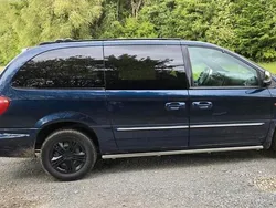 Blau Gebraucht 2004 Chrysler Grand Voyager Van / Kleinbus | 1.500 € (Fairer Preis)