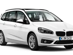 Weiß Gebraucht 2017 BMW 218 Gran Tourer Advantage Van / Kleinbus | 19.990 € (Teuer)