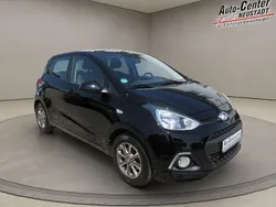 Schwarz Gebraucht 2015 Hyundai i10 Edition Kleinwagen | 7.980 € (Fairer Preis)