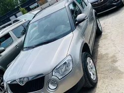 Beige Gebraucht 2011 Skoda Yeti Ambition SUV | 4.499 € (Guter Preis)