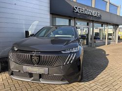 Grau Gebraucht 2025 Peugeot 3008 Allure SUV | 29.950 € (Guter Preis)