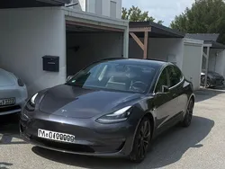 Grau Gebraucht 2019 Tesla Model 3 Performance Limousine | 22.999 € (Etwas zu teuer)