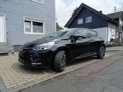 Schwarz Gebraucht 2018 Renault Clio IV Bose Edition Kleinwagen | 8.200 € (Guter Preis)