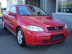 Rot Gebraucht 2001 Opel Astra Limousine | 950 € (Fairer Preis)