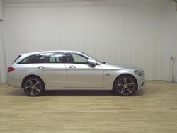 Silber Gebraucht 2019 Mercedes C300e Avantgarde Kombi | 16.180 € (Superpreis)