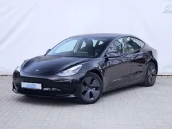 Schwarz Gebraucht 2022 Tesla Model 3 Standard Range Limousine | 26.960 € (Guter Preis)
