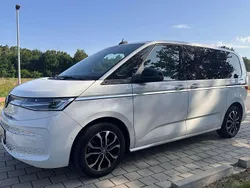 Weiß Gebraucht 2022 VW T7 Style Van | 50.900 € (Guter Preis)