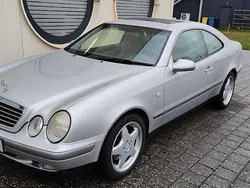 Silber Gebraucht 1998 Mercedes CLK320 Elegance Coupé | 4.999 € (Guter Preis)