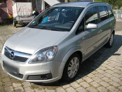 Beige Gebraucht 2007 Opel Zafira Van / Kleinbus | 1.800 € (Superpreis)