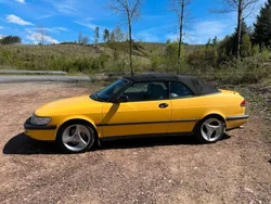 Gelb Gebraucht 1998 Saab 900 Cabriolet Cabrio | 6.099 €