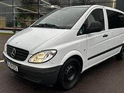 Weiß Gebraucht 2006 Mercedes Vito Kombi | 7.999 € (Fairer Preis)