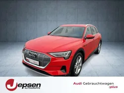 Rot Gebraucht 2021 Audi e-tron Advanced SUV | 41.660 € (Fairer Preis)