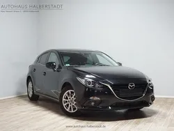 Schwarz Gebraucht 2015 Mazda 3 Center-Line Limousine | 5.990 € (Superpreis)