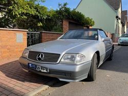 Silber Gebraucht 1992 Mercedes SL300 Cabrio | 13.800 €