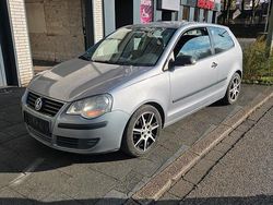 Silber Gebraucht 2009 VW Polo Kleinwagen | 1.899 € (Guter Preis)