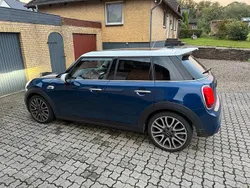 Blau Gebraucht 2017 Mini Cooper SD Kleinwagen | 13.000 € (Guter Preis)