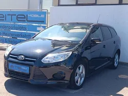Schwarz Gebraucht 2014 Ford Focus Trend Limousine | 4.990 € (Fairer Preis)