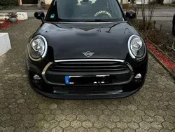 Schwarz Gebraucht 2018 Mini ONE Kleinwagen | 12.500 € (Guter Preis)