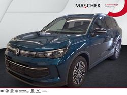 Nightshade blue metallic Gebraucht 2025 VW Tiguan Goal SUV | 36.440 € (Superpreis)
