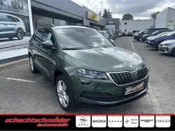 Grün Gebraucht 2021 Skoda Karoq Style SUV | 18.890 € (Guter Preis)