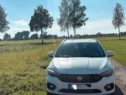 Weiß Gebraucht 2017 Fiat Tipo Easy Kombi | 10.800 € (Fairer Preis)